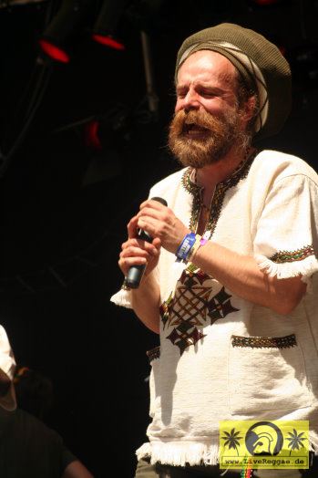 Uwe Banton (D) and The House Of Riddim Band 21. Summer Jam Festival - Fuehlinger See, Koeln - Green Stage 15. Juli 2006 (6).jpg